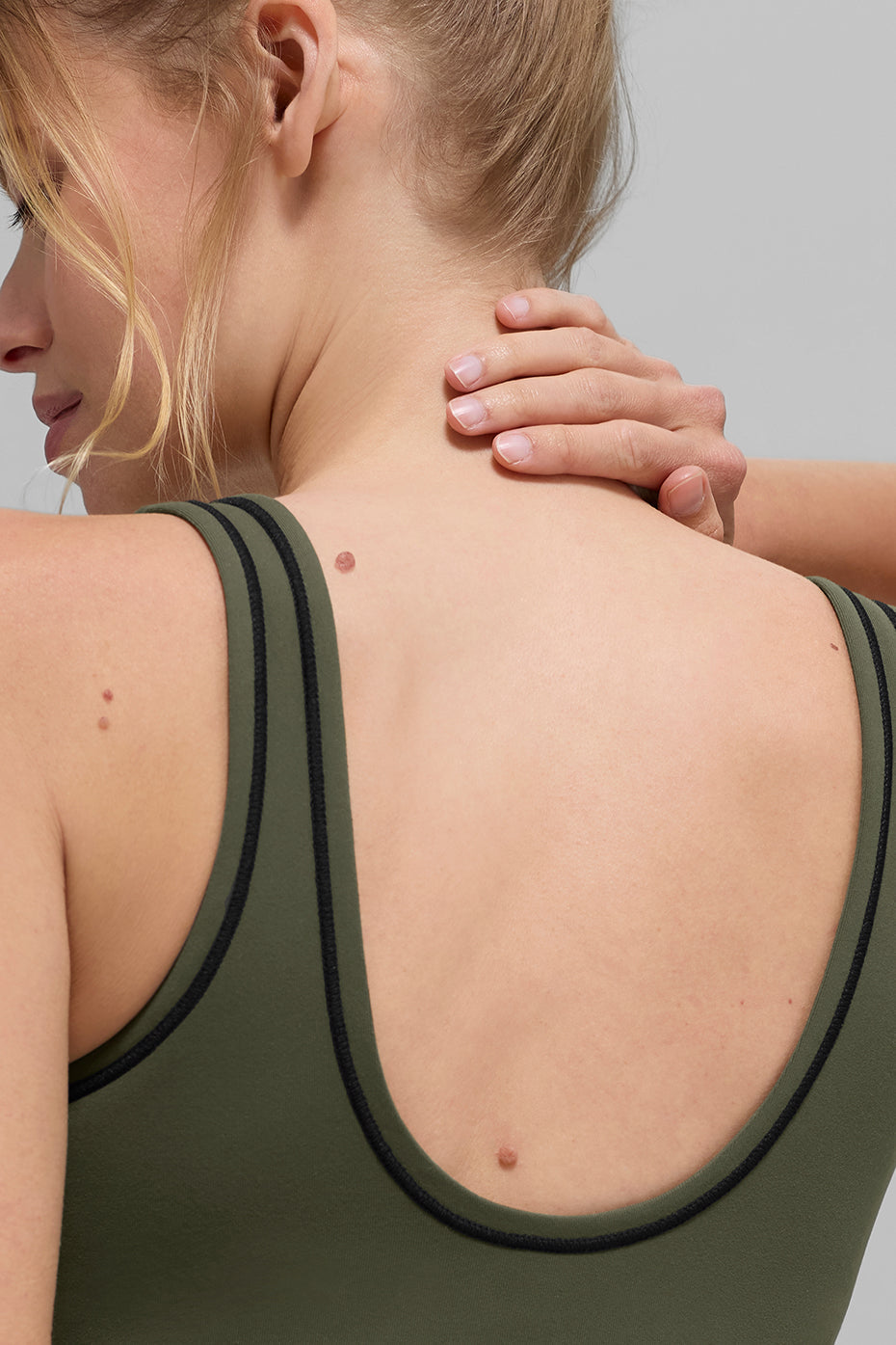 Airbrush Heart Throb Set - Green Olive/Black